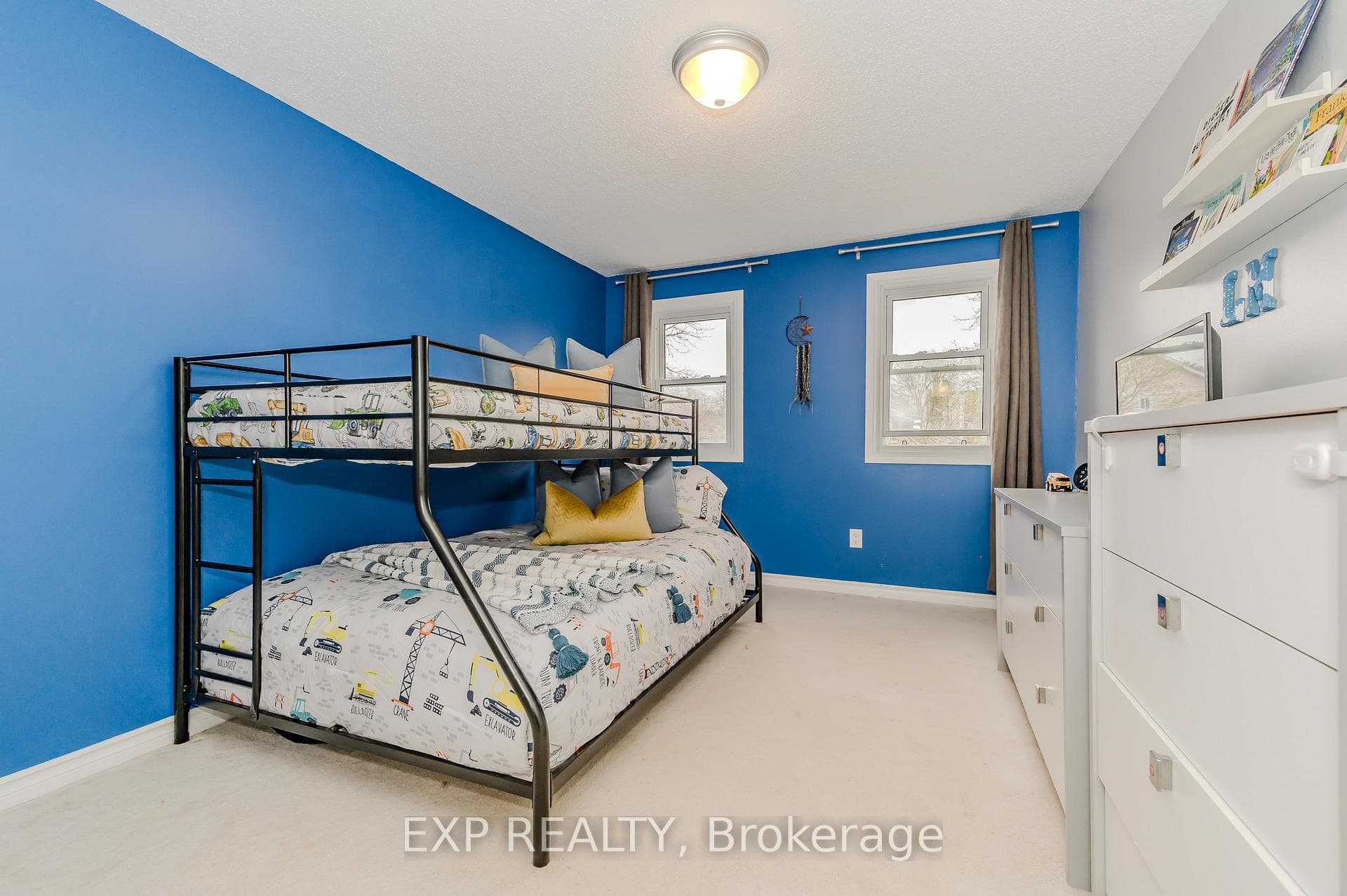 210 Highland Crescent Unit 4 photo 15