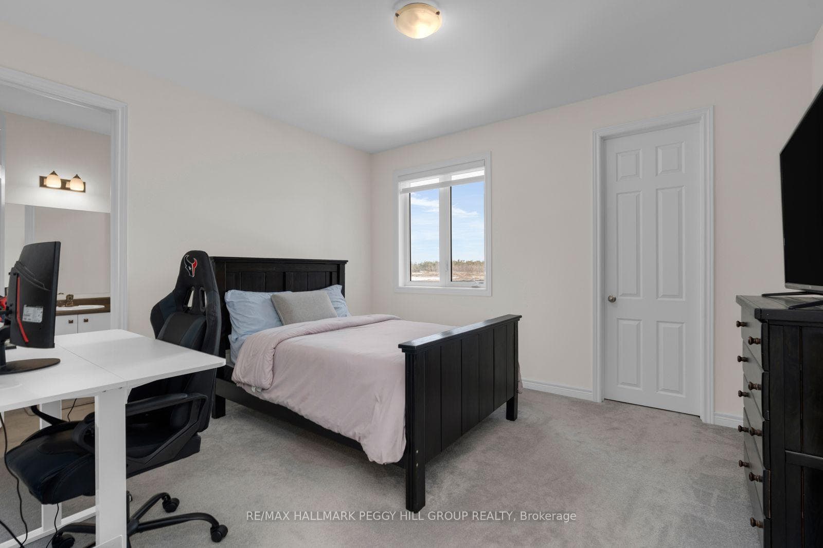 113 Rugman Crescent photo 22