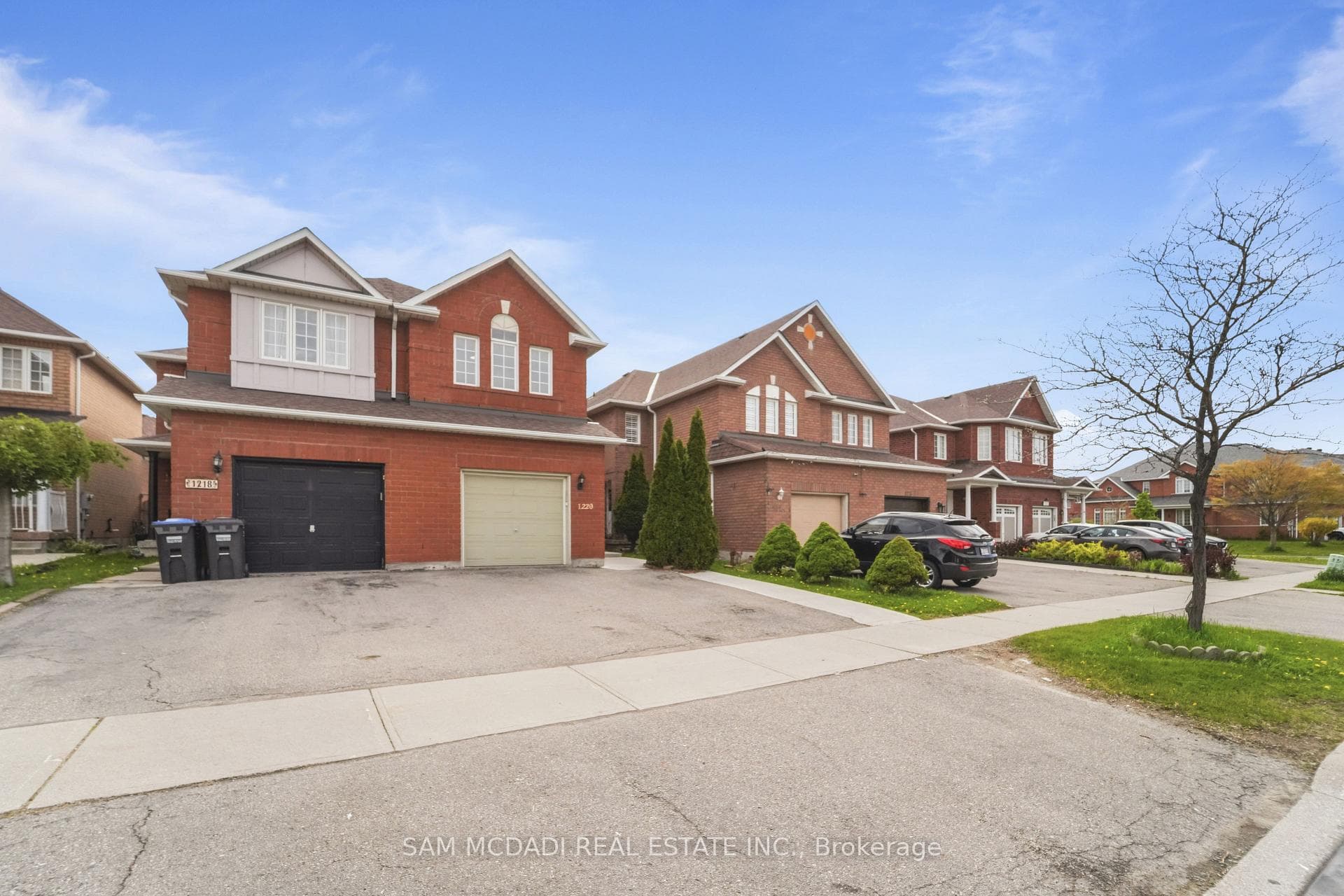 1220 Windbrook Grove photo 2