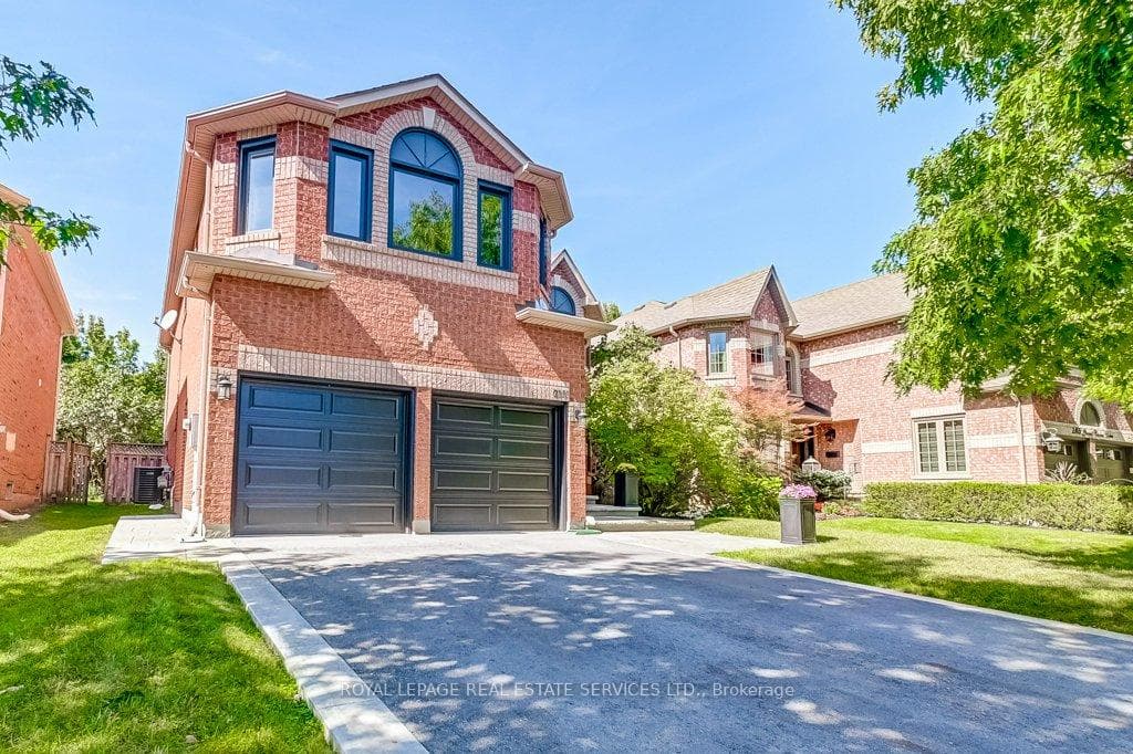 2169 Grand Ravine Drive photo 2