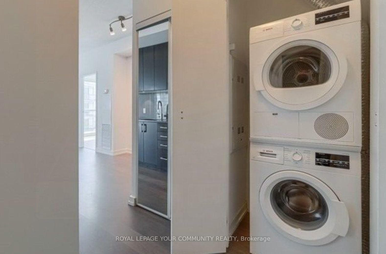89 Dunfield Avenue Unit 1206 photo 16