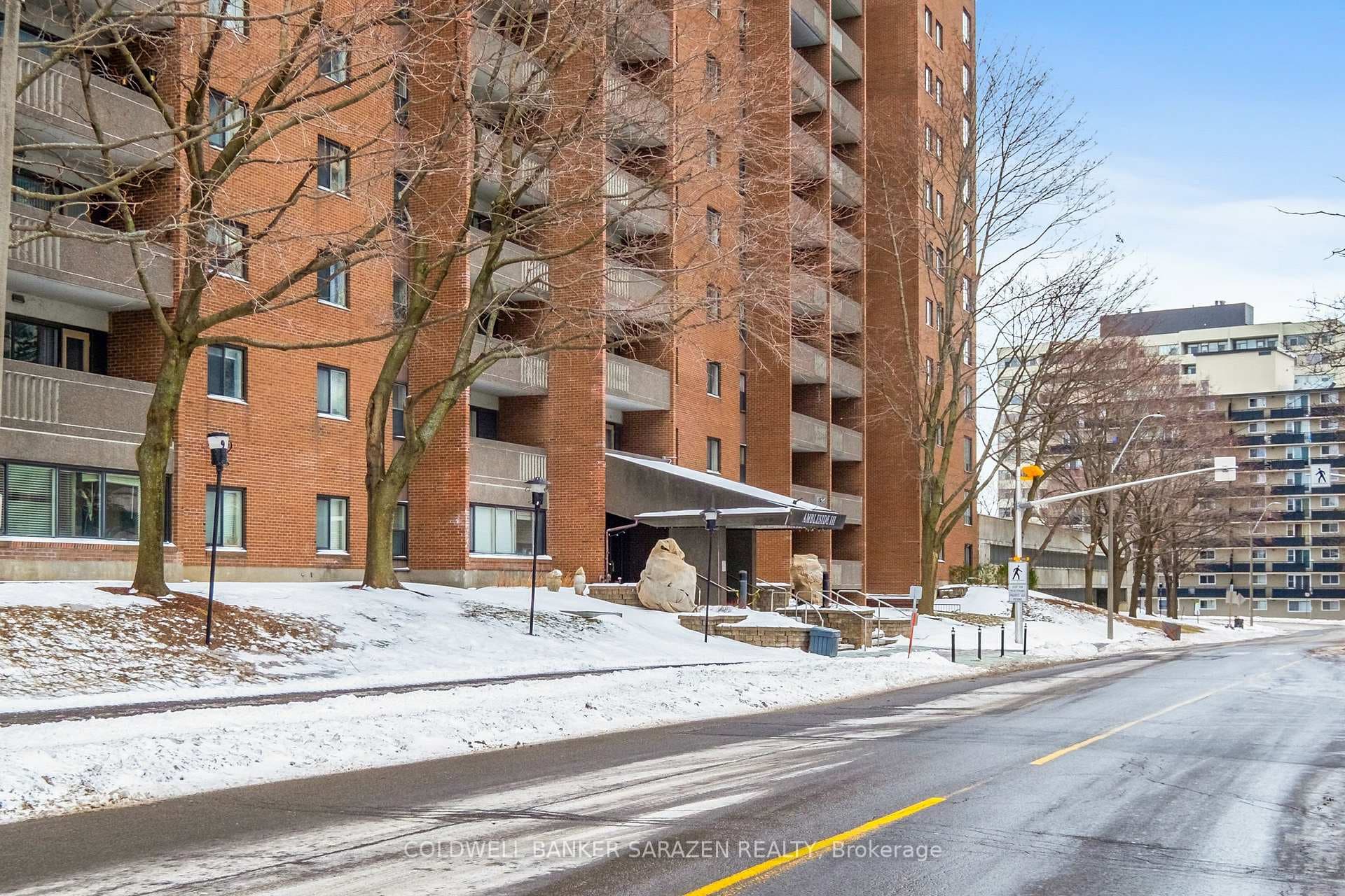 1100 Ambleside Drive Unit 1115 photo 3