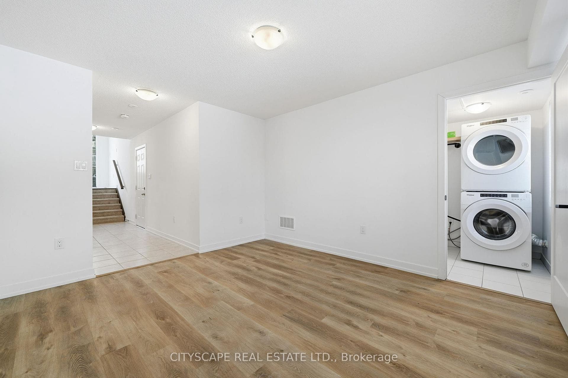 8 Andrew Knowles Lane photo 10