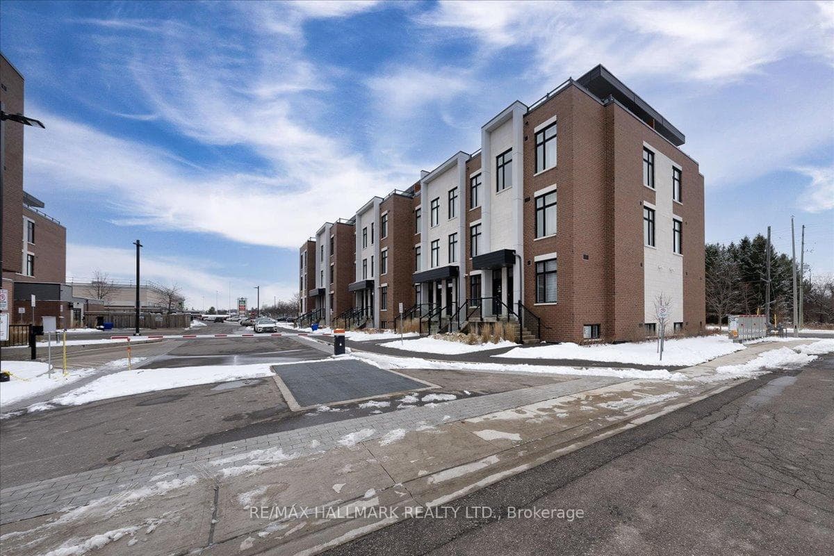 9560 Islington Avenue Unit 110 photo 24