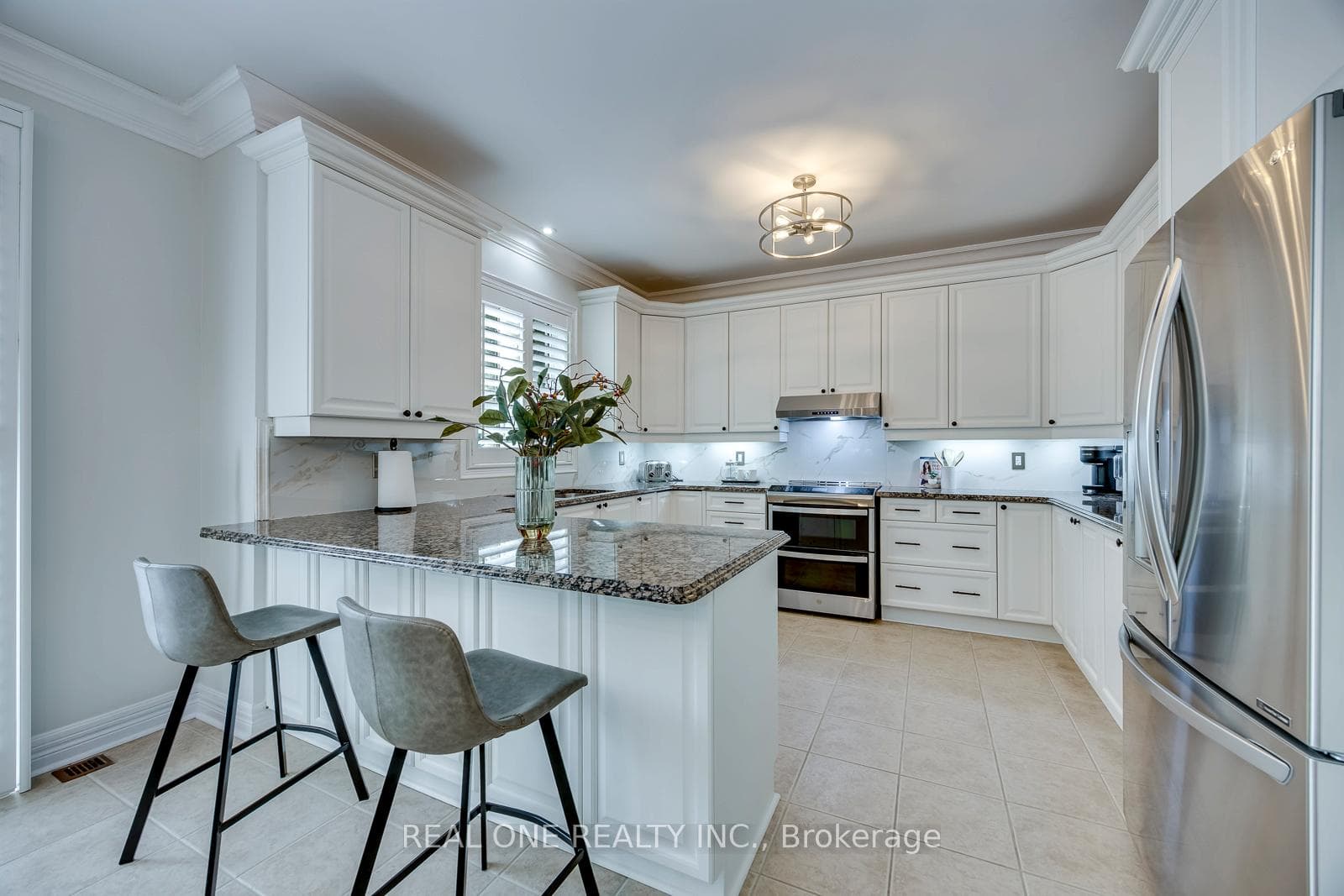 1517 Craigleith Road photo 14