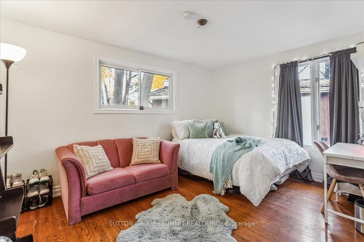 756 King Road photo 12