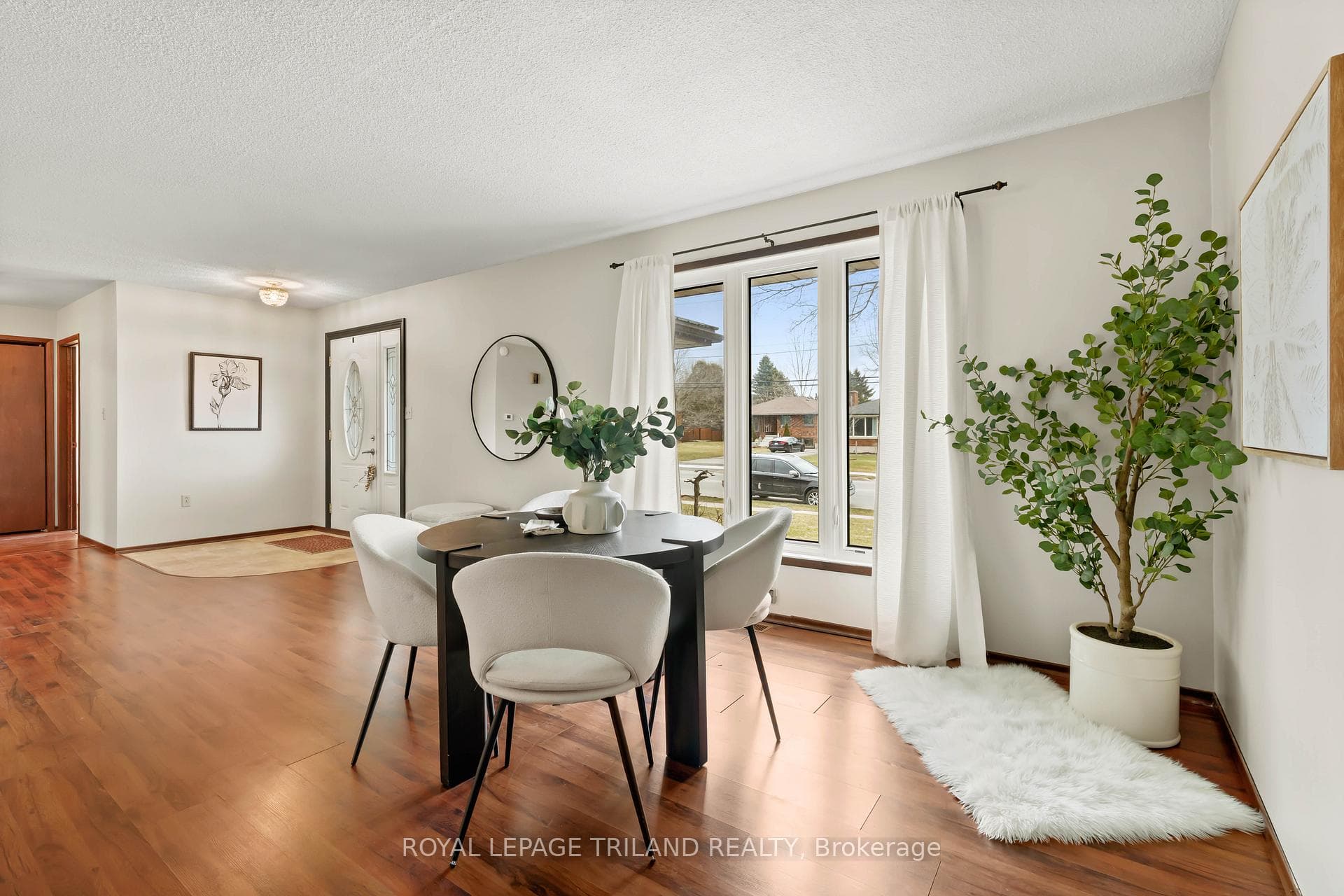 308 John Street photo 10