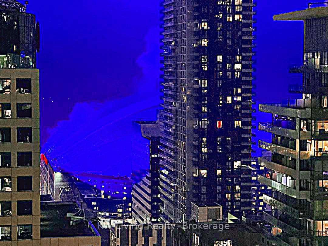 99 John Street Unit 3201 photo 36