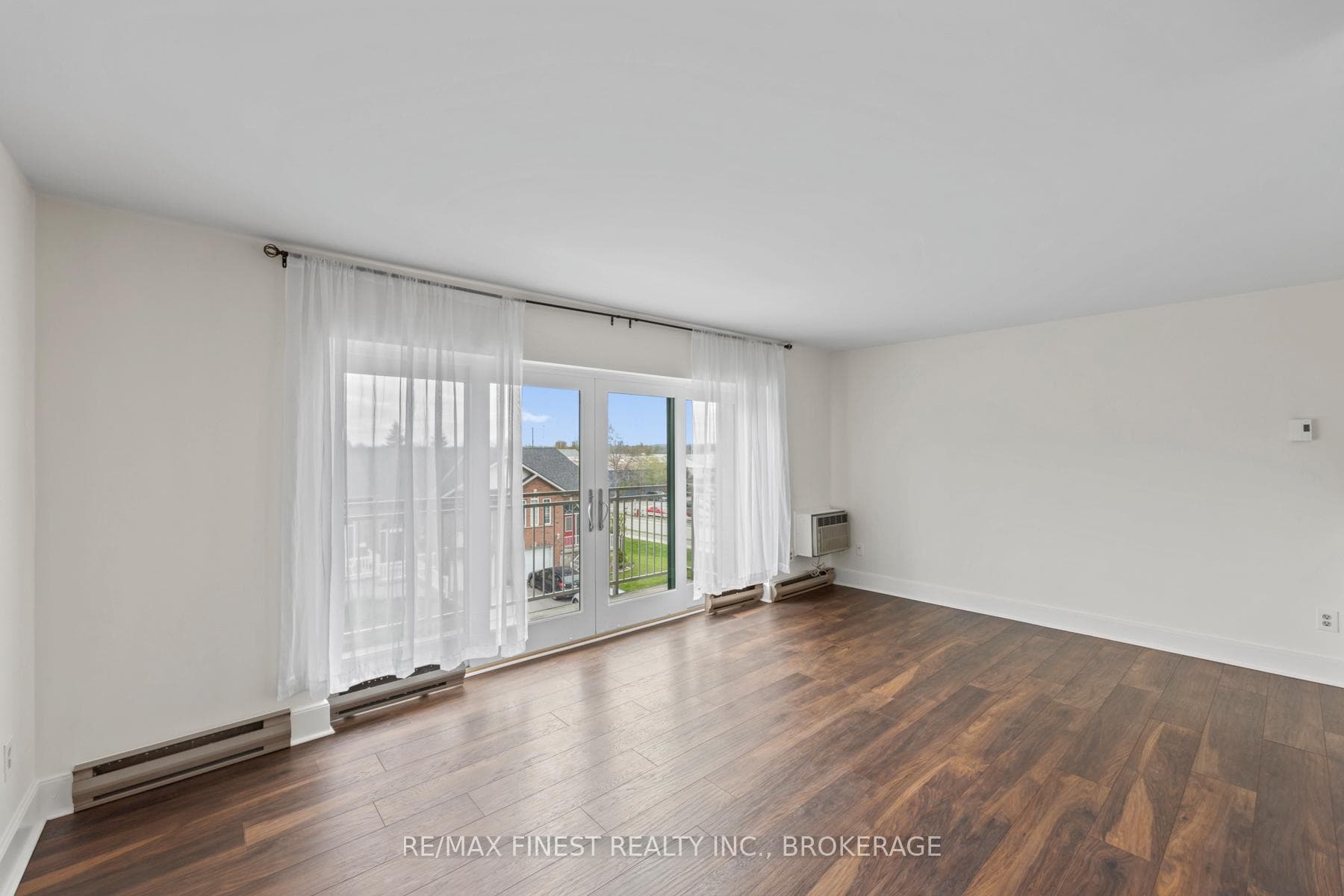 2 Bay Street Unit 303 photo 10