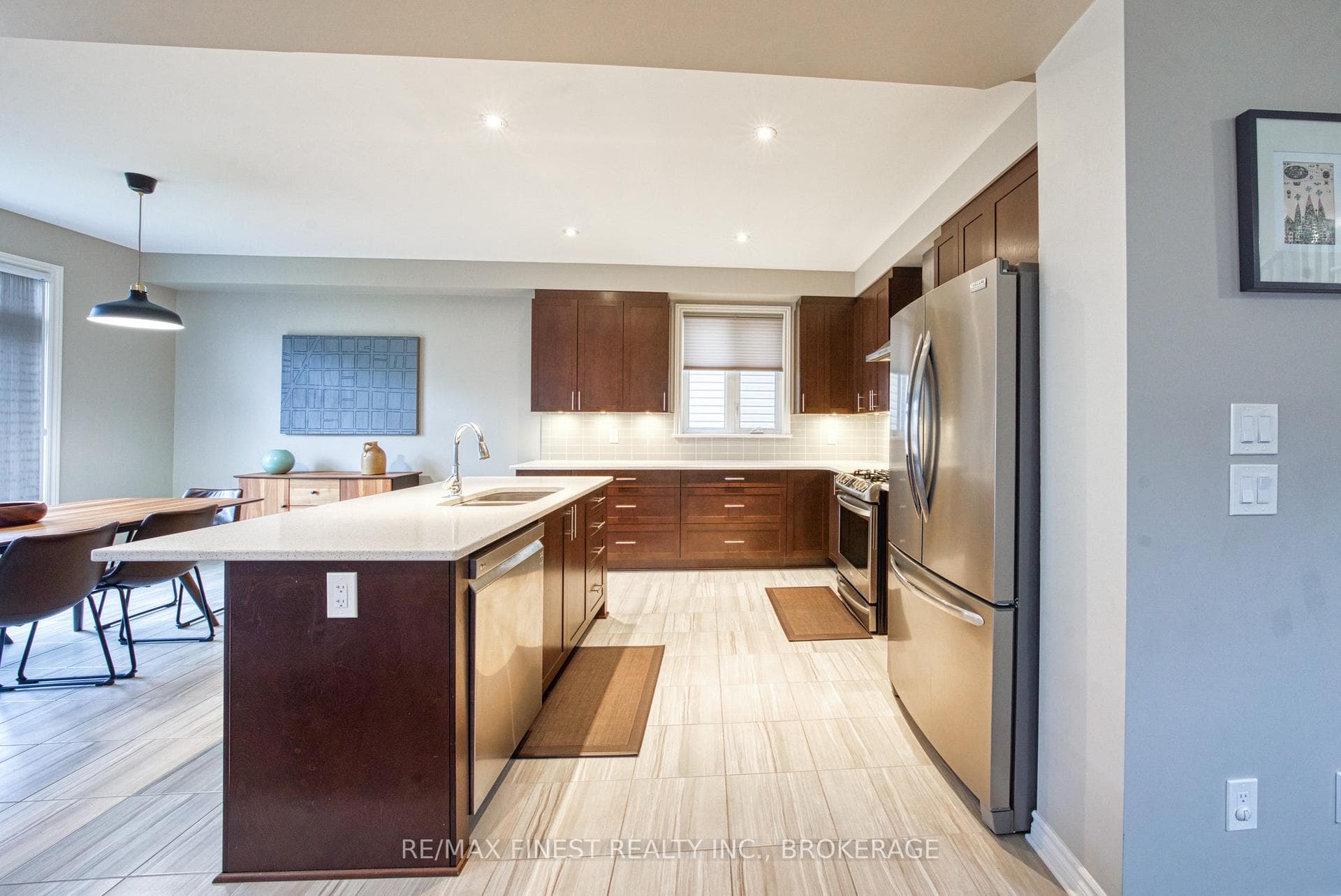 621 Halloway Drive photo 20
