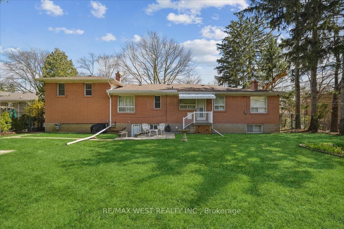 50 Claywood Road photo 15