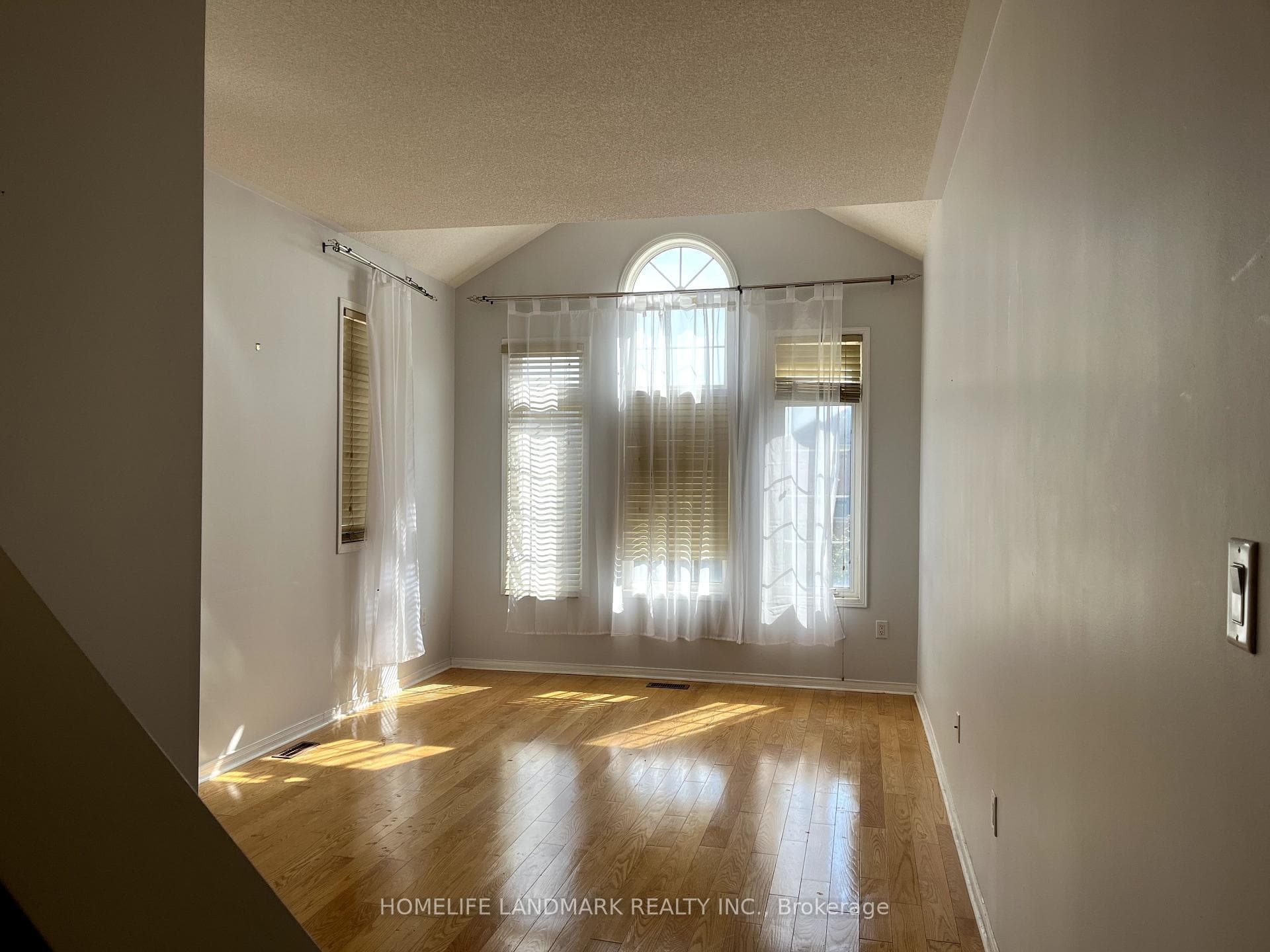 3761 Partition Road Unit Upper photo 18