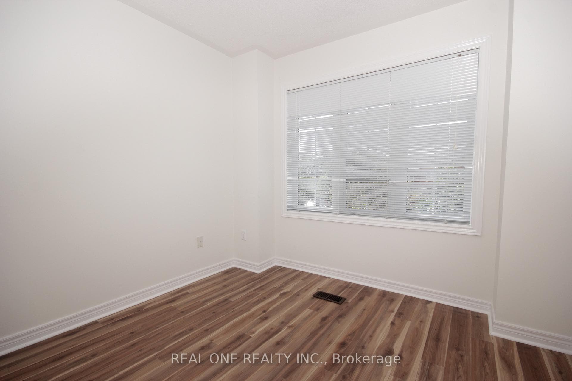 181 Knapton Drive photo 18