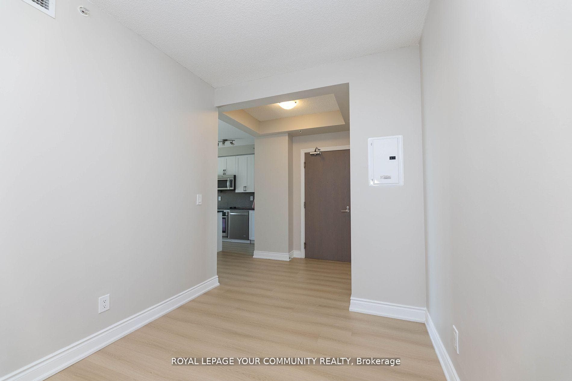 9090 Yonge Street Unit 607 photo 20