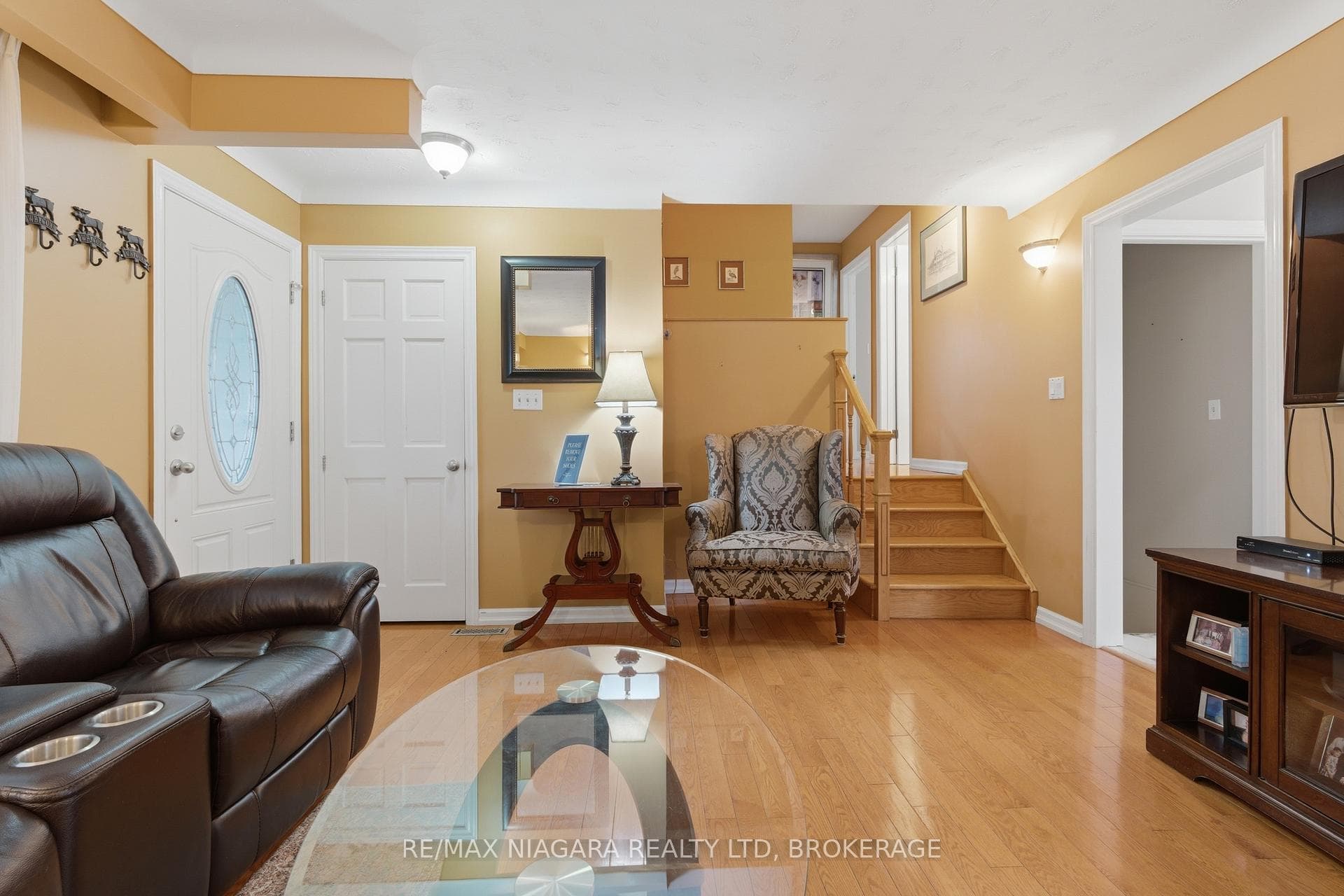 57 Meredith Drive photo 6
