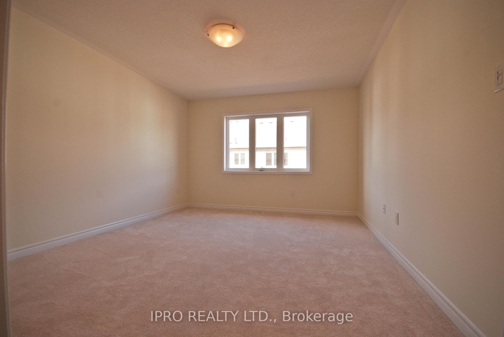 83 Orchardcroft Road photo 15