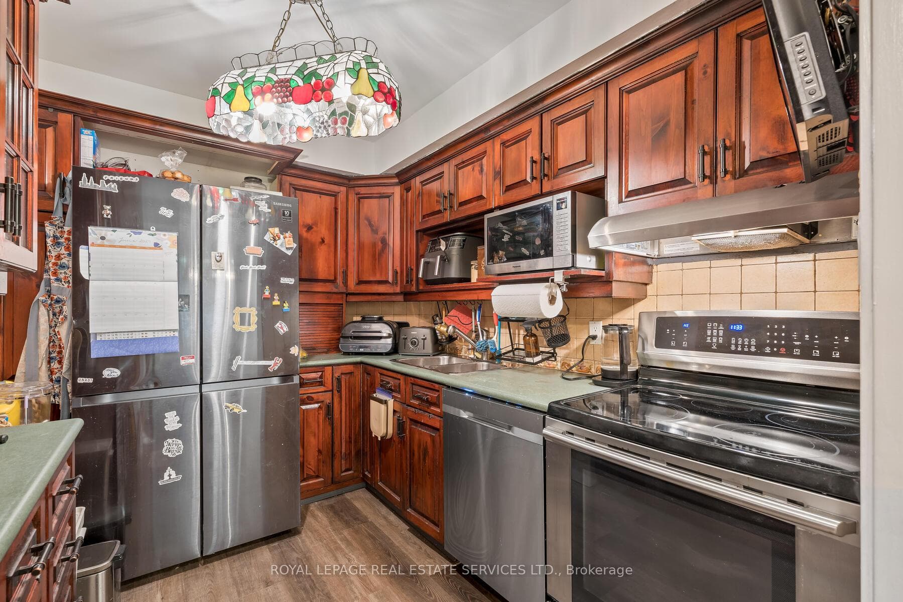 1250 Mississauga Valley Boulevard Unit 1 photo 13