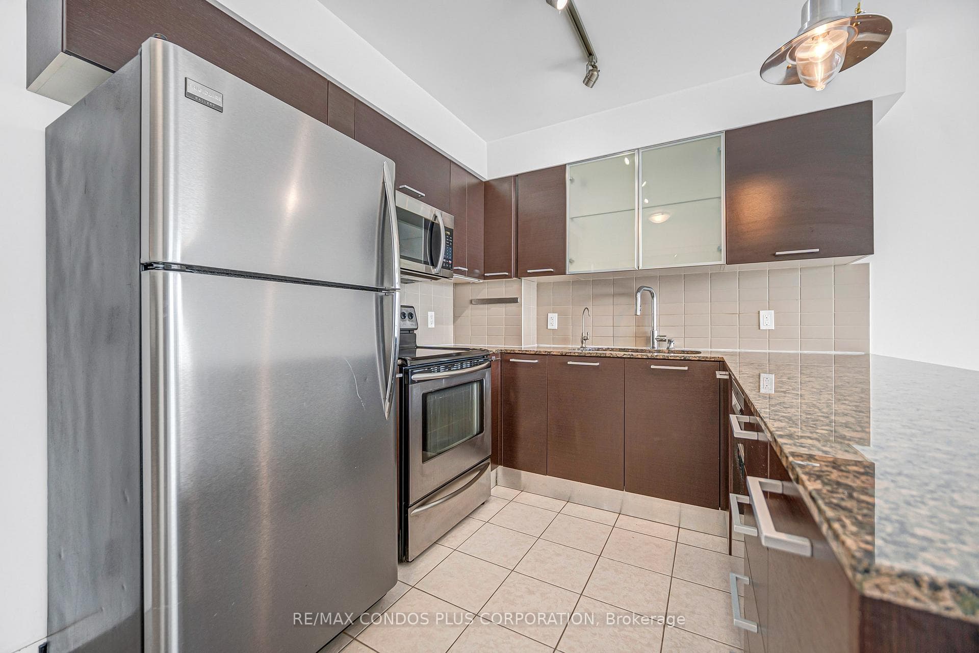 38 Grenville Street Unit 4404 photo 19