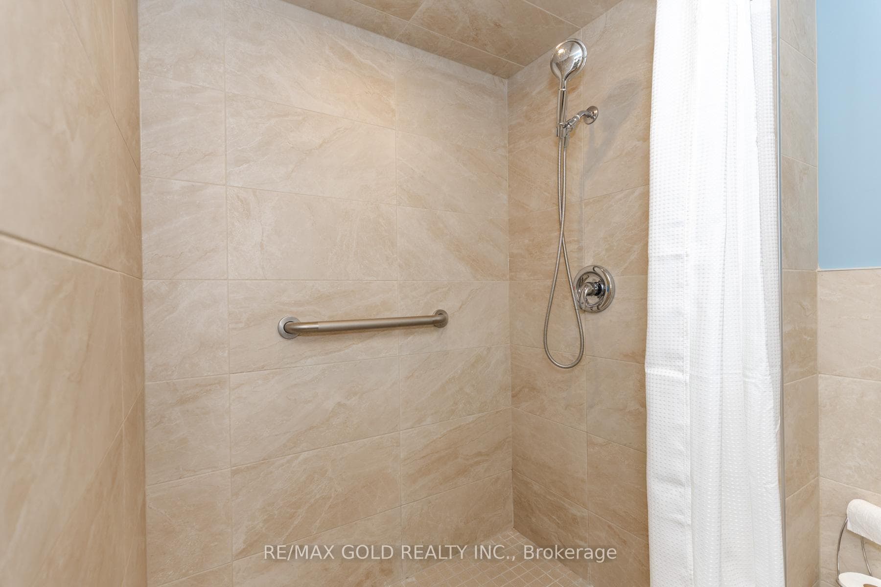 7158 Harwick Drive photo 36