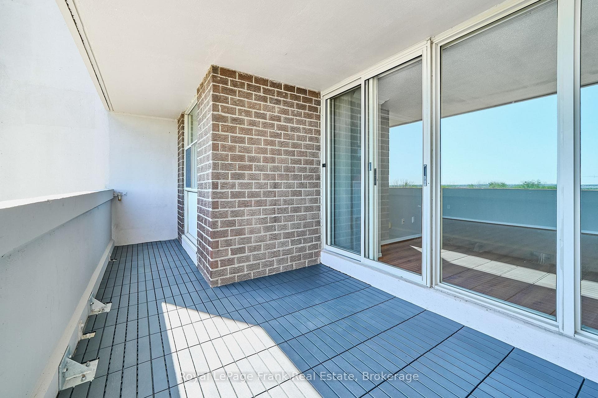 44 Falby Court Unit 909 photo 31