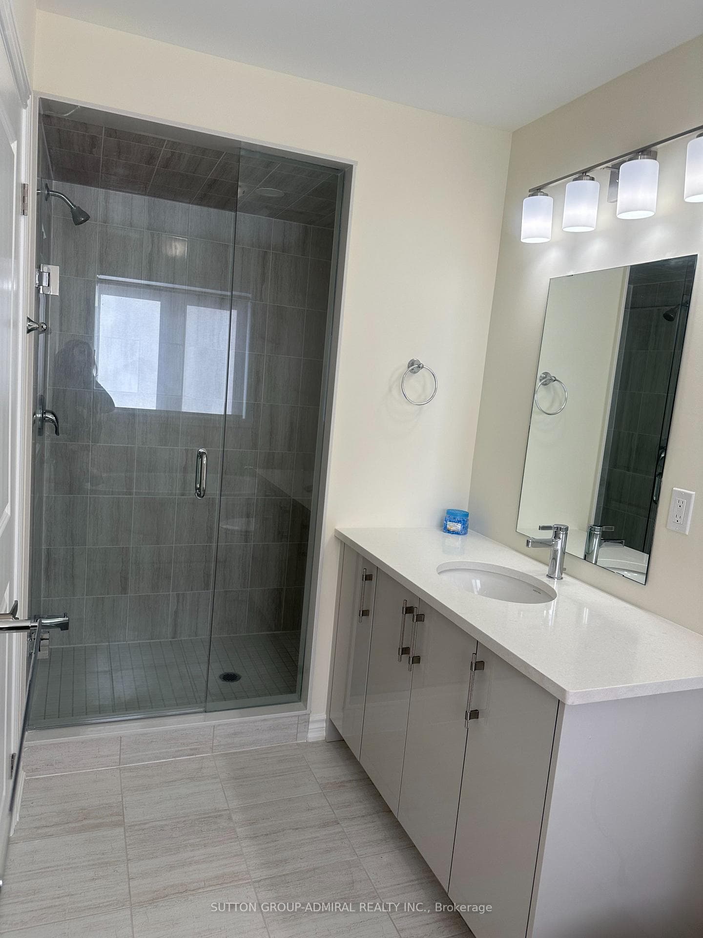 207 Closson Drive photo 15