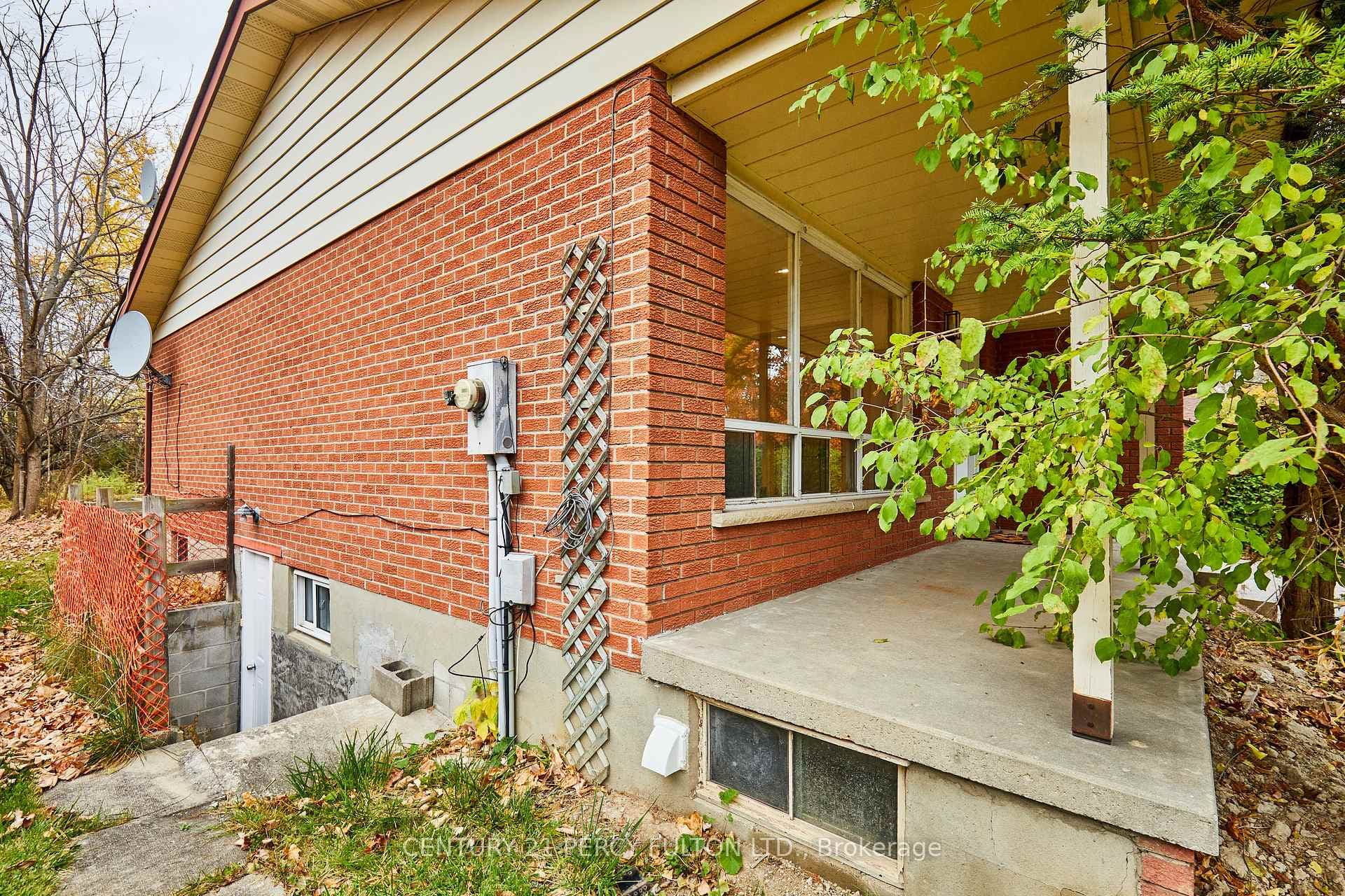 472 Sheppard Avenue photo 30