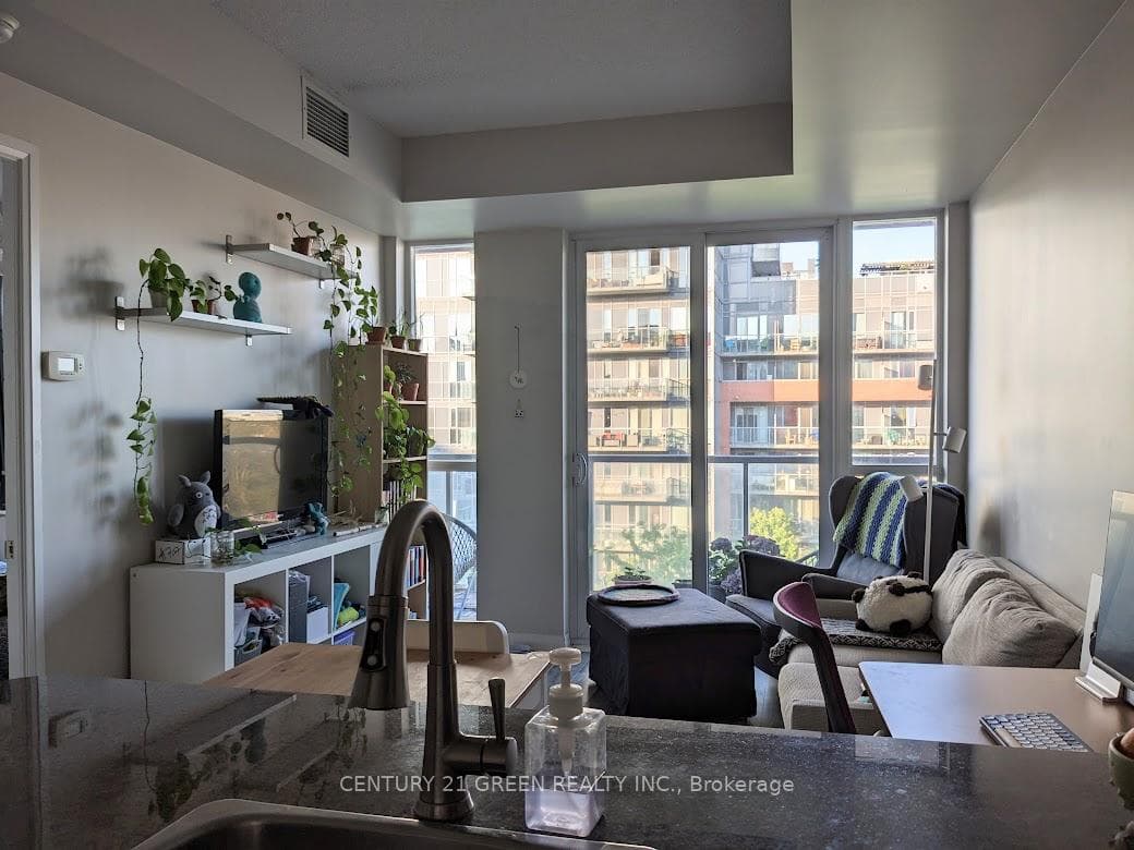 1 Cole Street Unit 707 photo 1