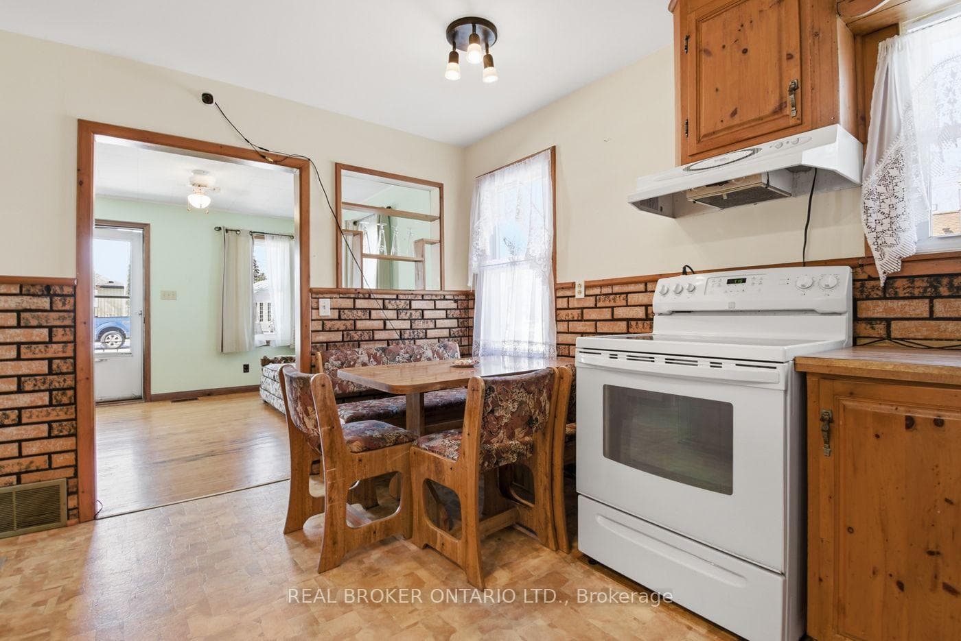 80 Knoll Street photo 20