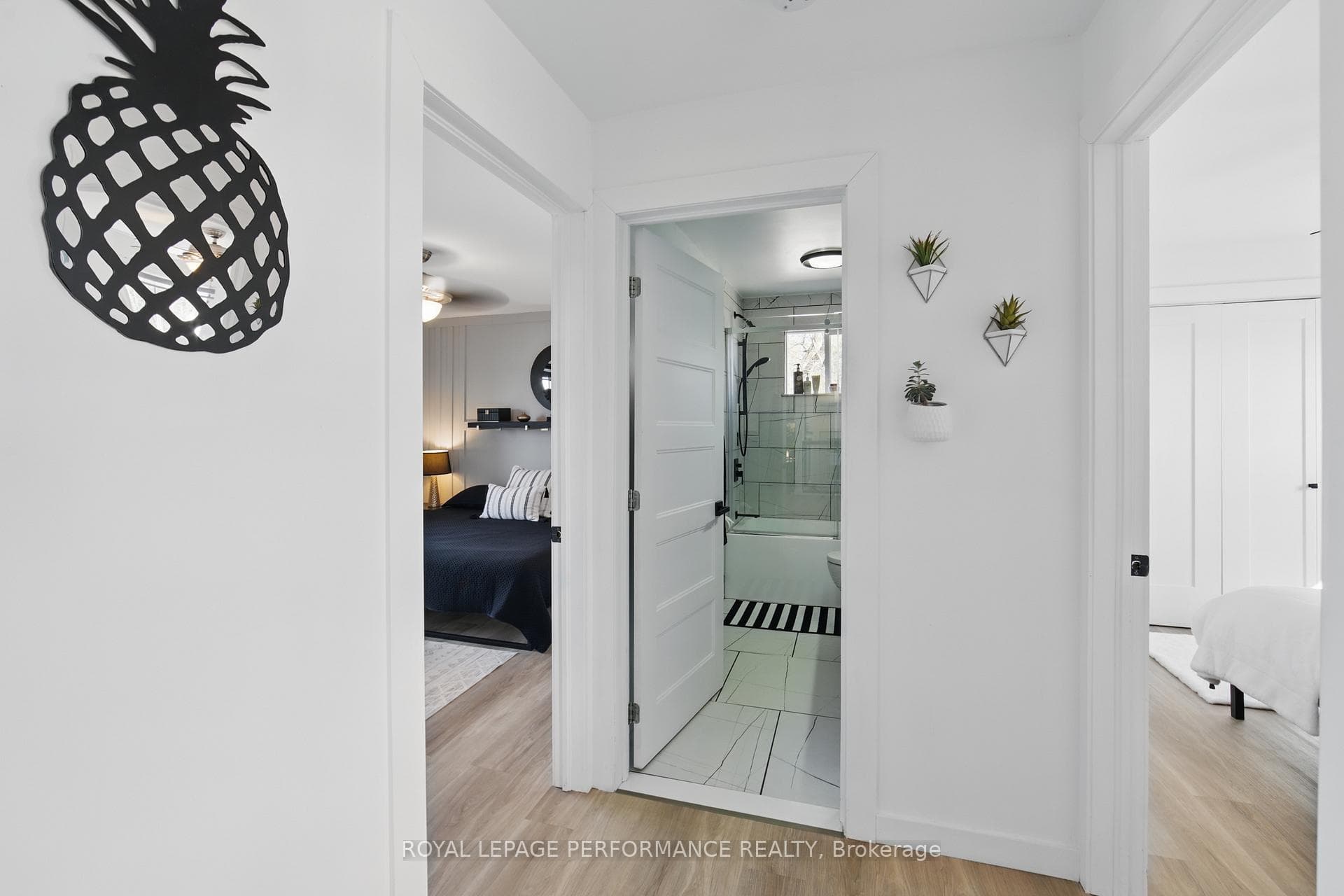 1699 Bay Road photo 15