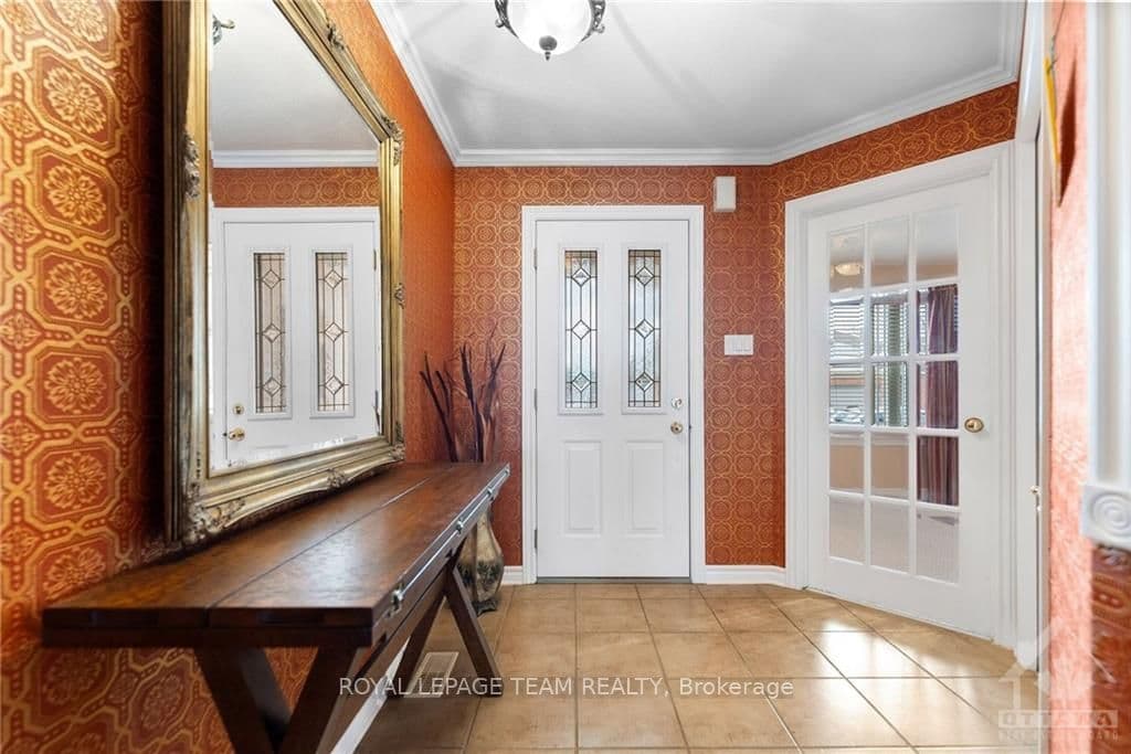 19 FIELDCREST Avenue photo 5