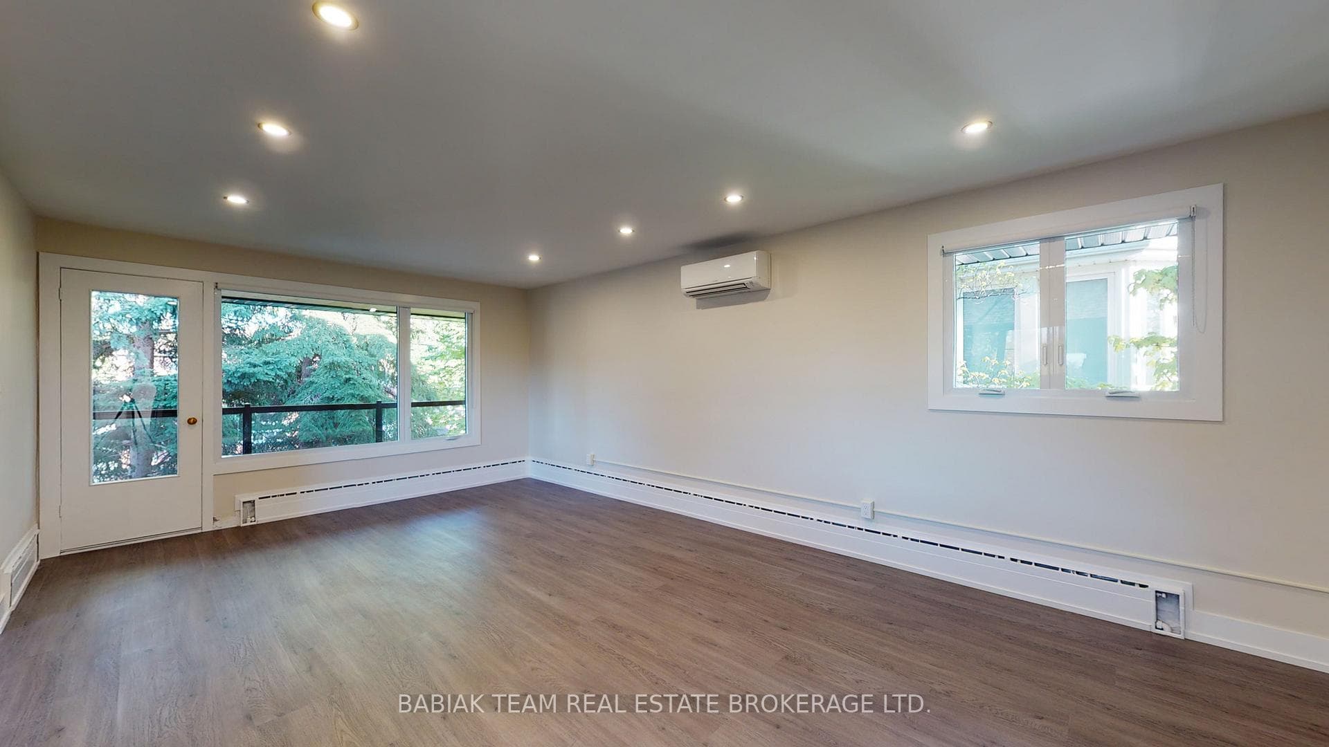 219 Windermere Avenue Unit 201 photo 3