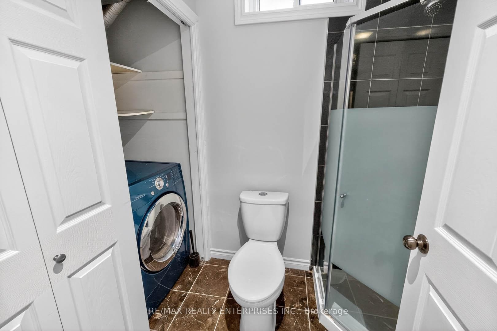 46 Robson Crescent photo 34
