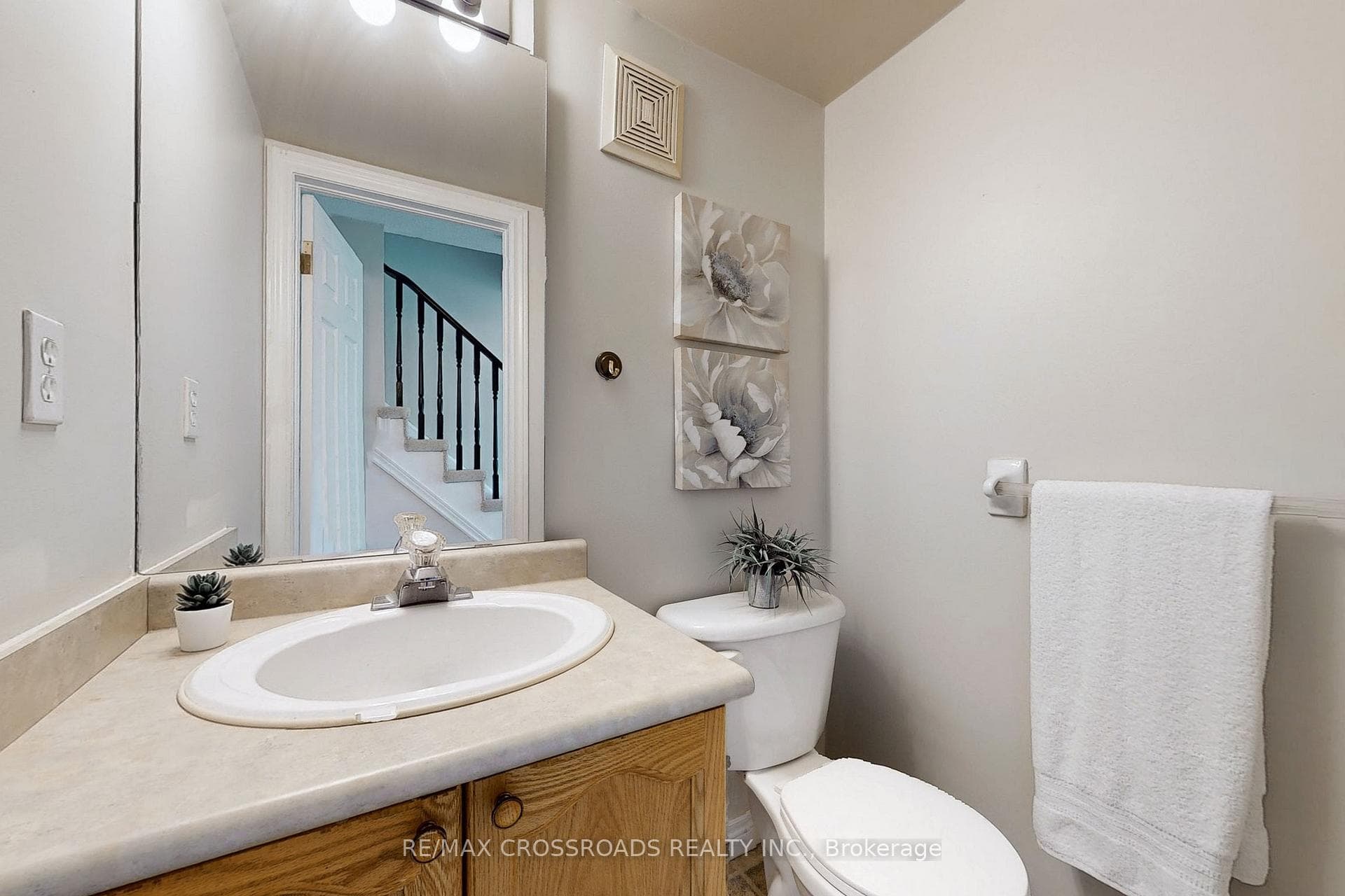 1751 Lampman Avenue Unit 3 photo 28