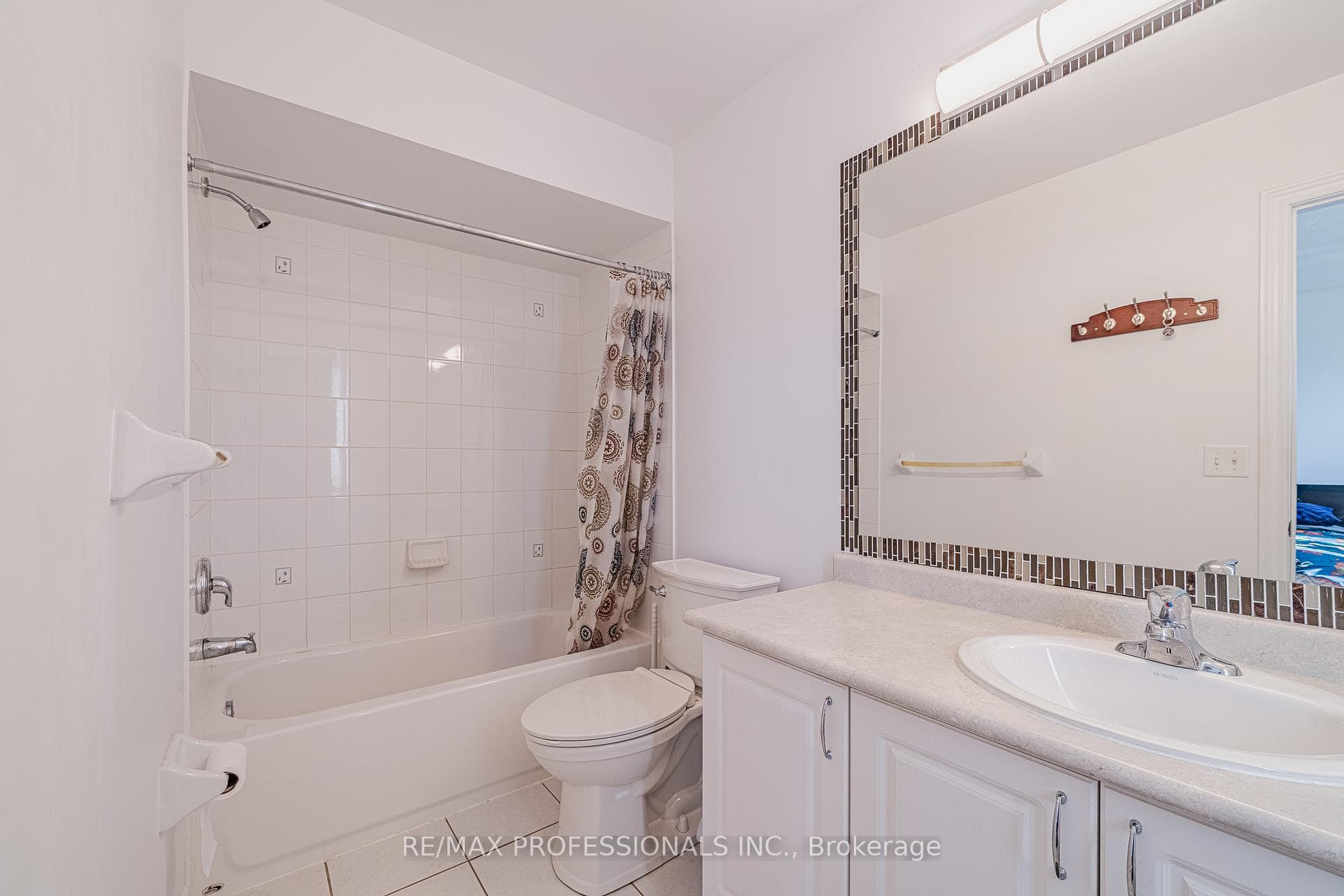 9720 McLaughlin Road photo 21