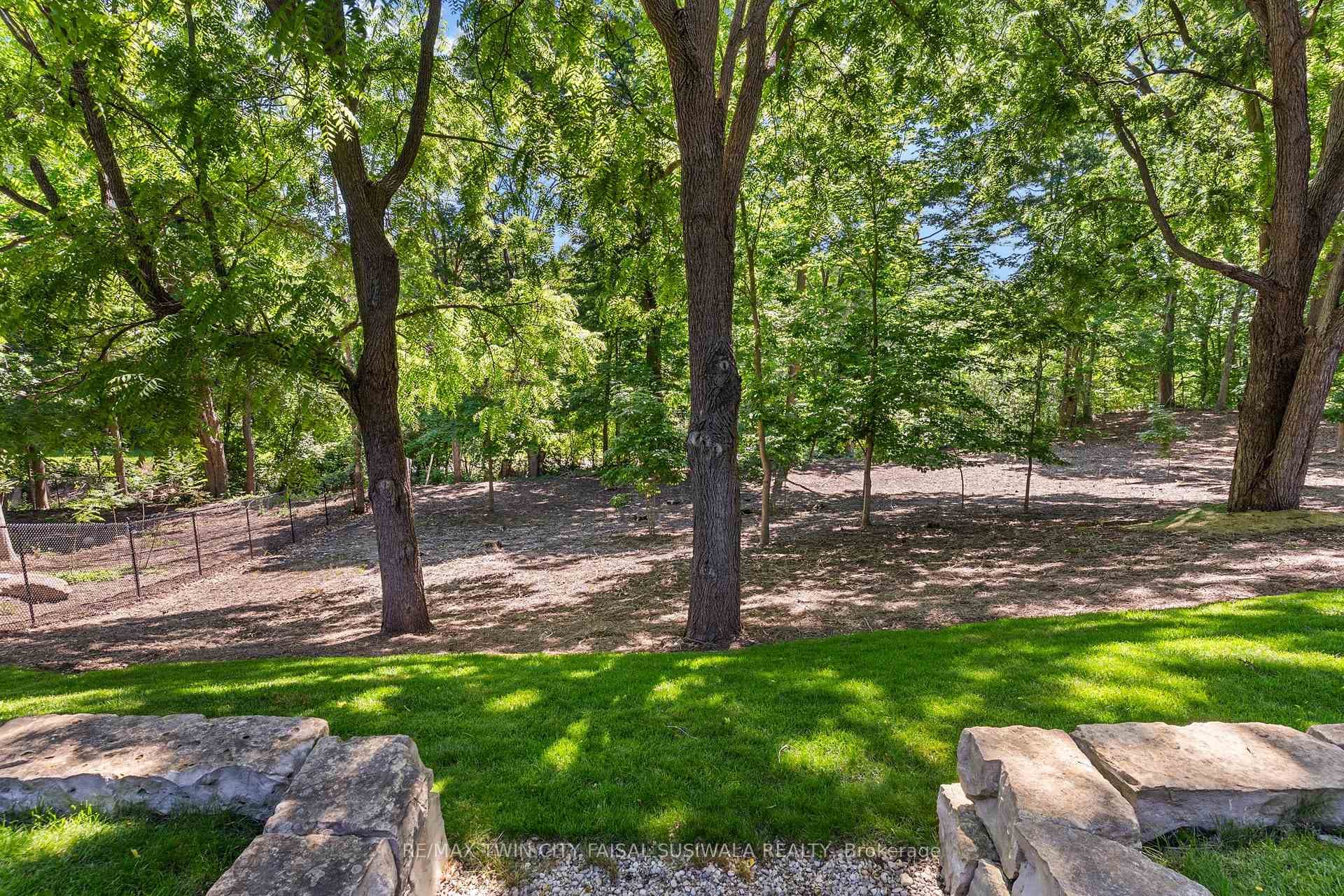 44 Pioneer Ridge Drive photo 4