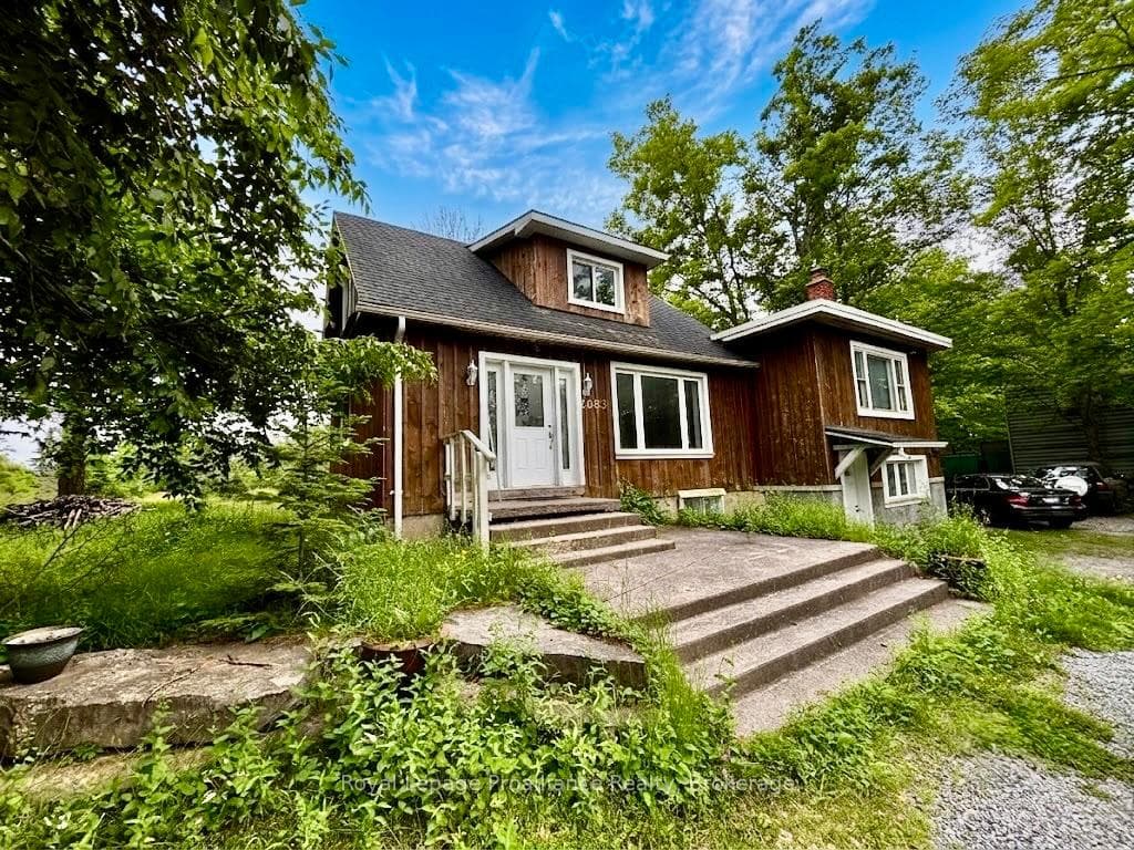 2683 Maplegrove Road photo 22