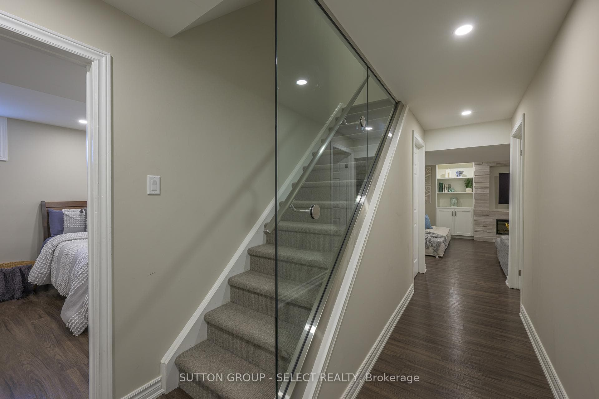 23 Chestnut Hill photo 30