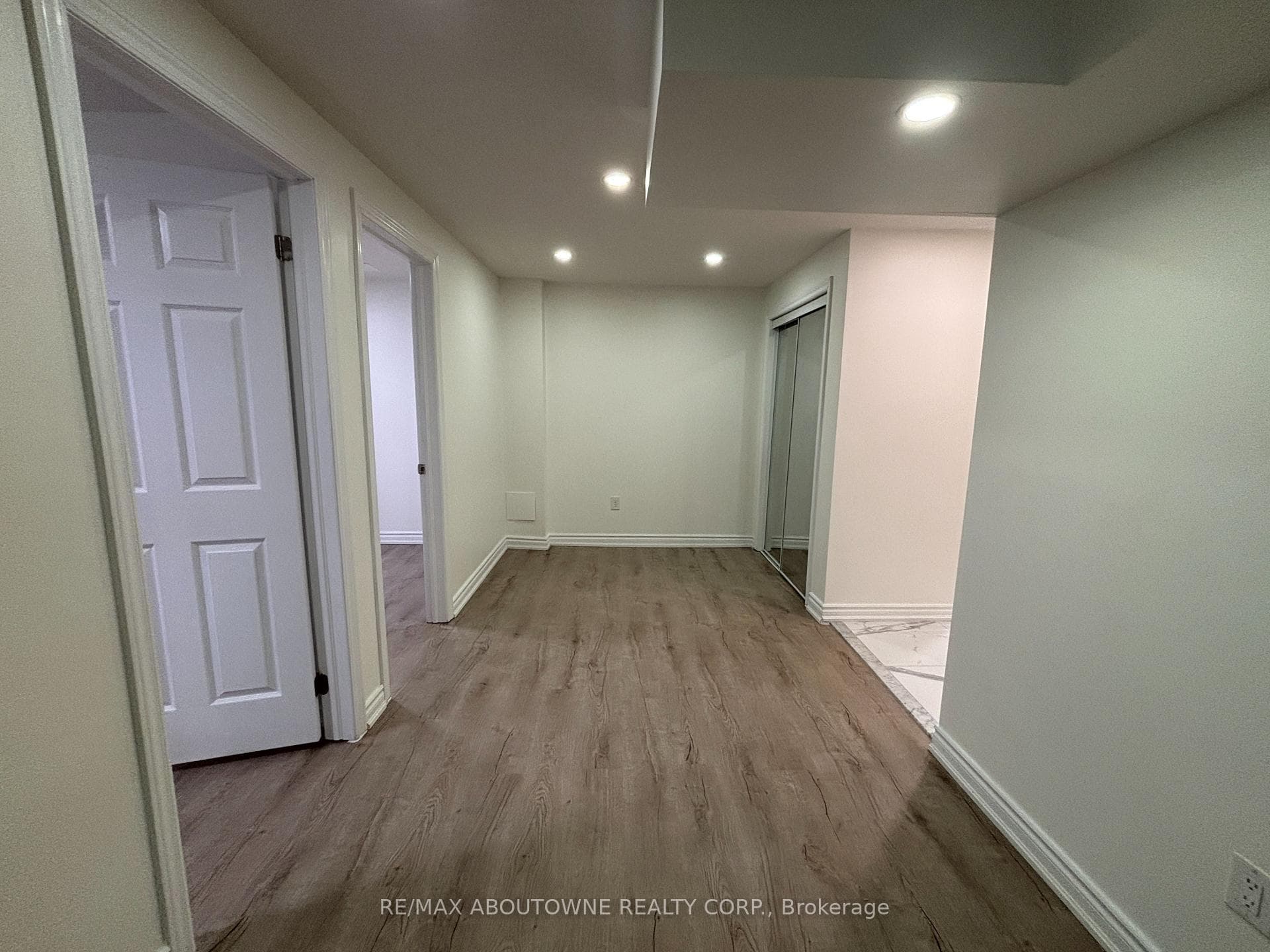 519 Downes Jackson - Bsmnt Heights photo 4