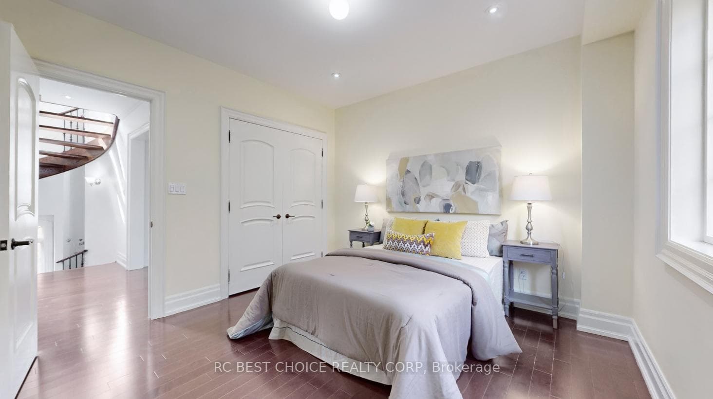 12 George Martin Drive photo 25