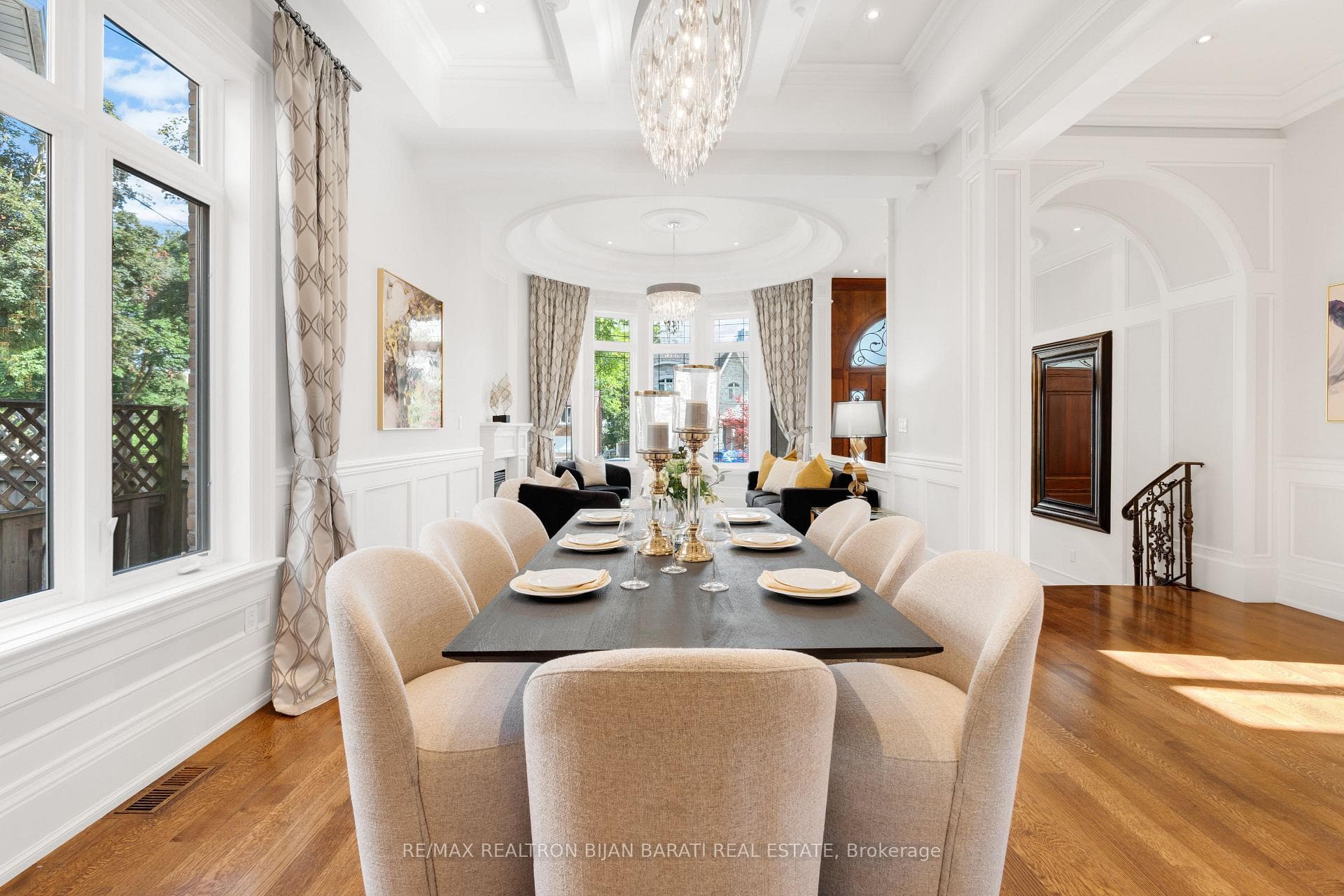 92 Princess Avenue photo 8