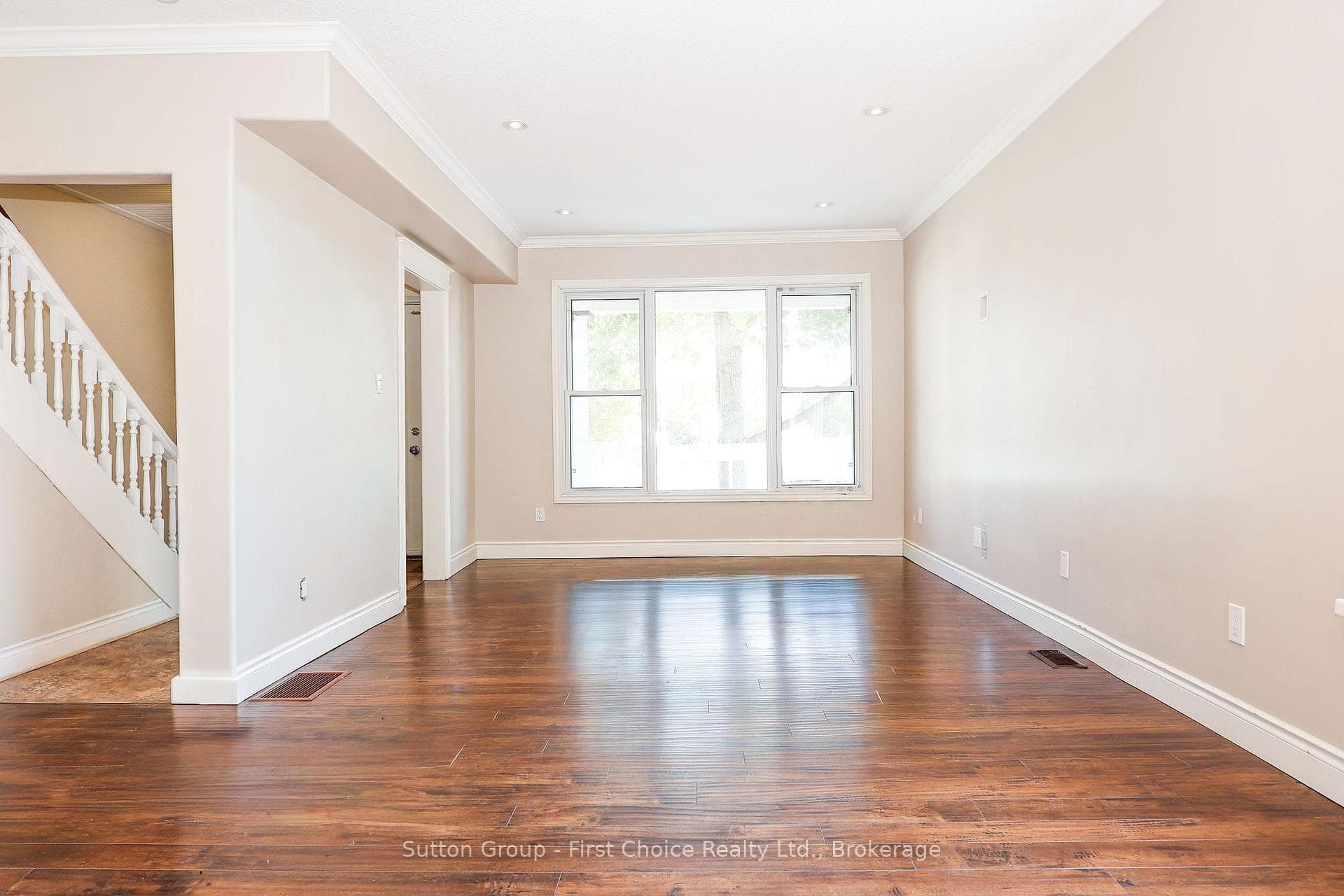 122 Trinity Street photo 5