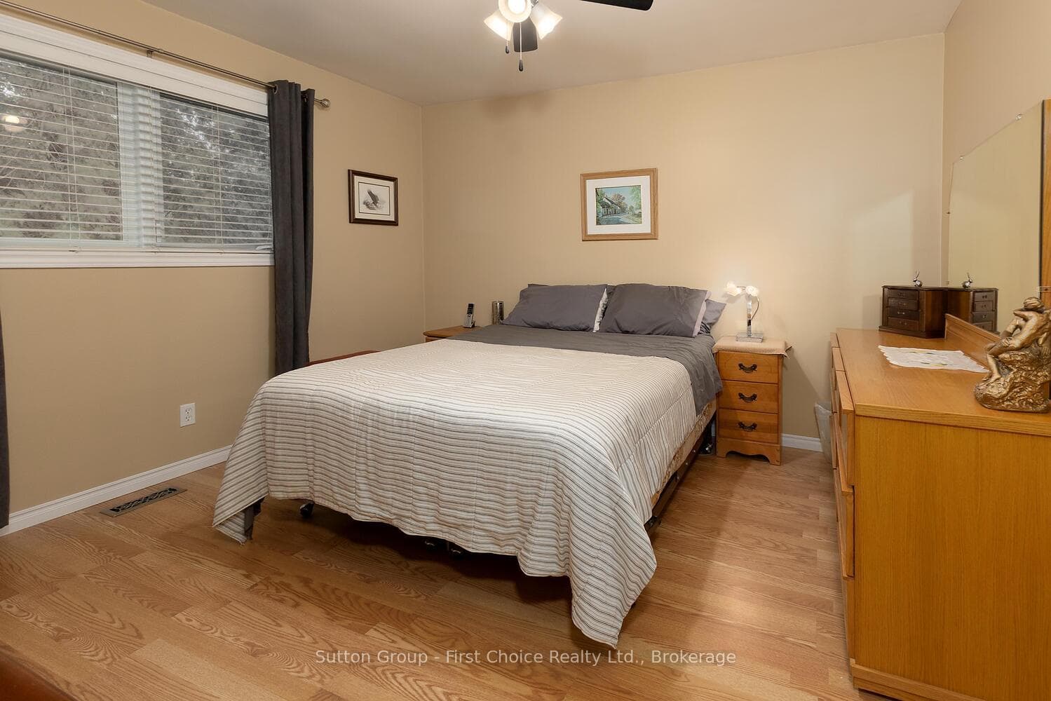 67 Dixon Road photo 20
