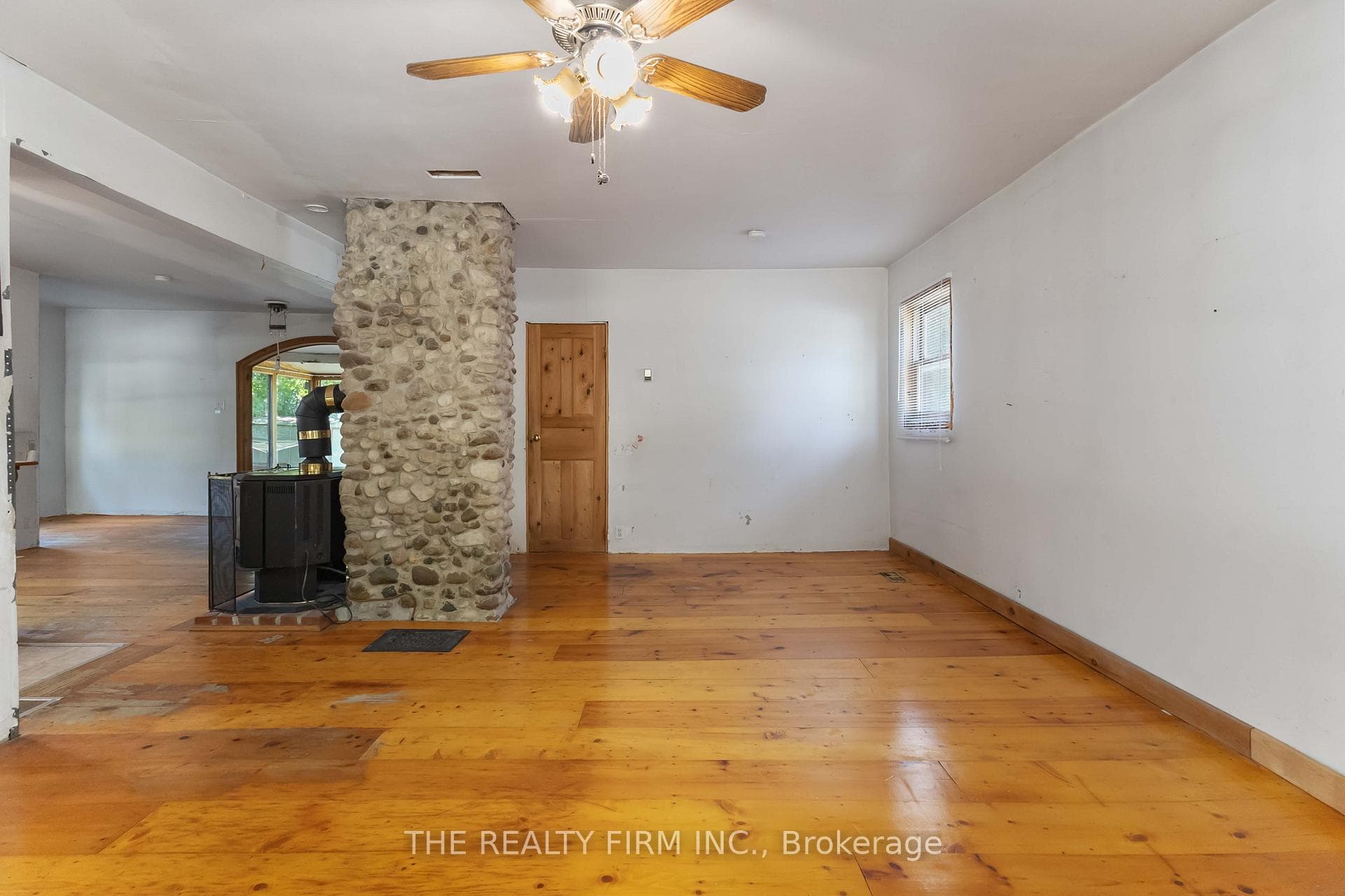 147 Princess Street photo 14