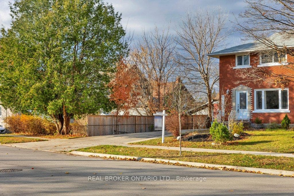 222 Mausser Avenue photo 26