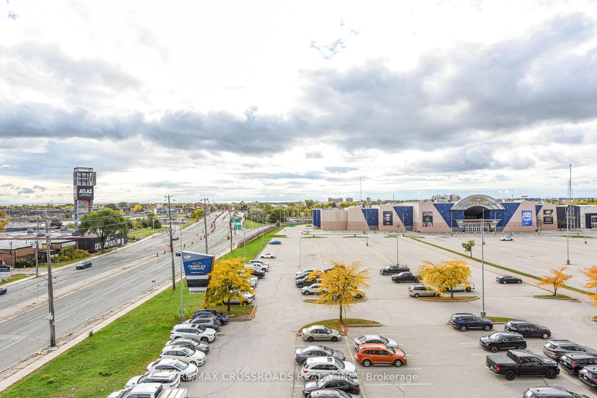 1007 The Queensway N/A Unit 516 photo 31