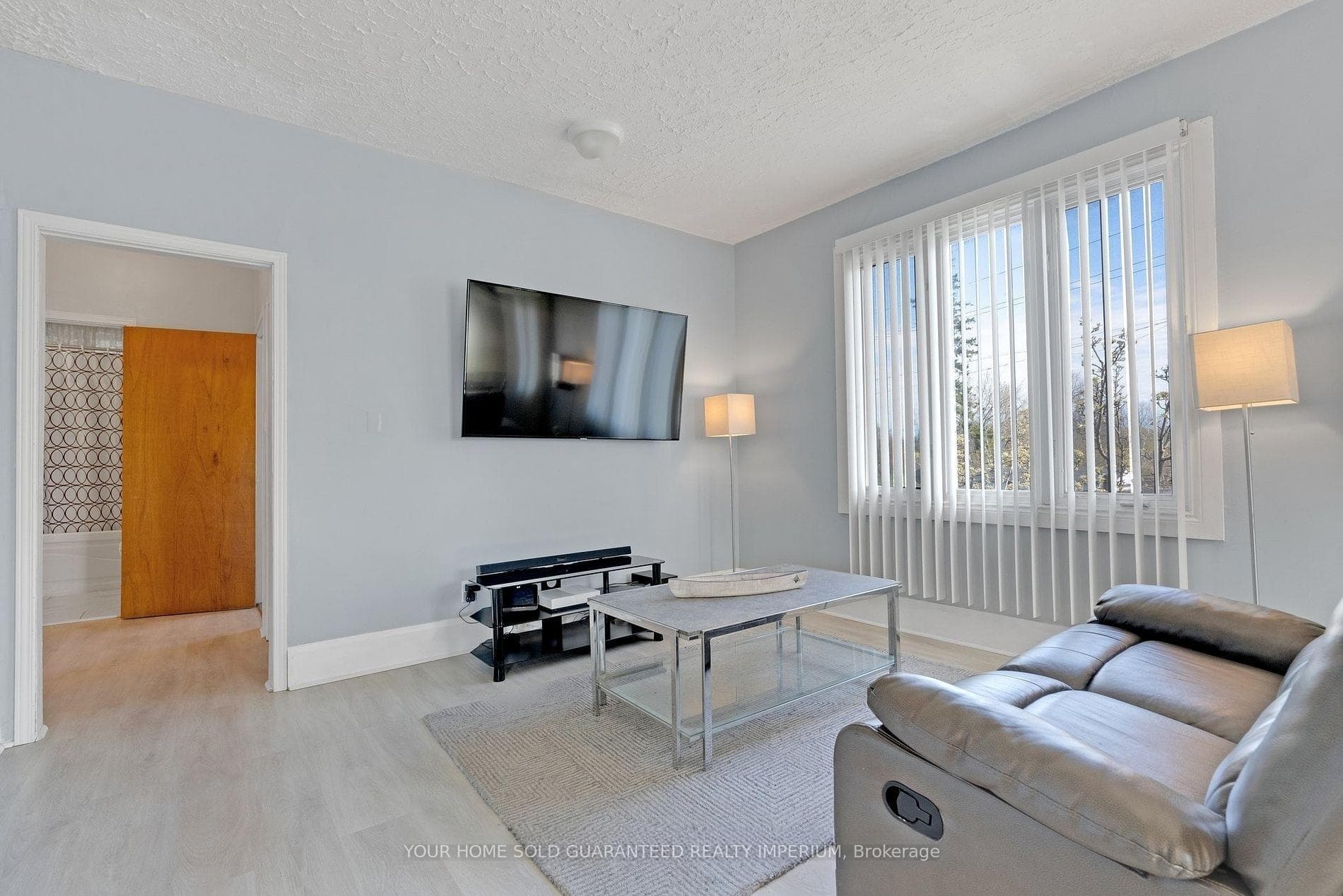127 Nassau Street photo 3