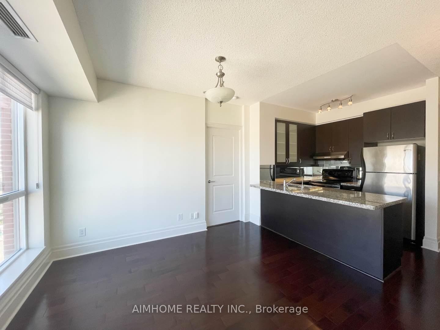 39 Upper Duke Crescent Unit 602 photo 5
