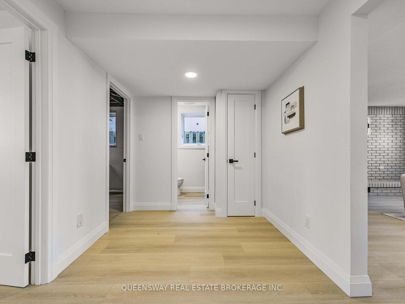 1128 Pinegrove Road photo 29