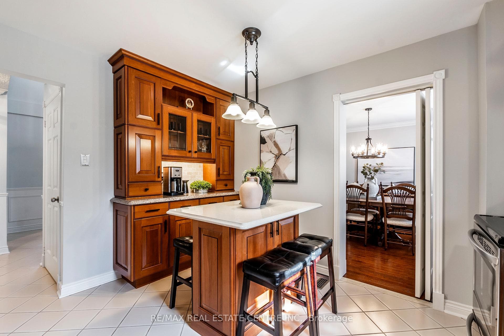 684 Harrison Road photo 12