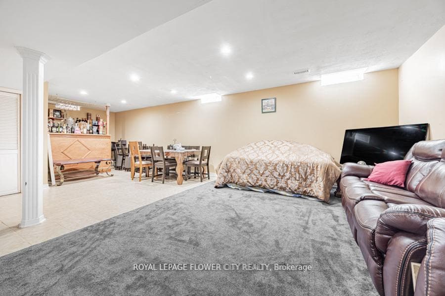 73 Hollywood Hill Circle photo 28